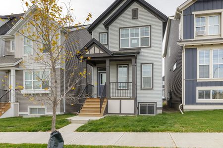 23 Heirloom Boulevard Southeast, Calgary - Photo 4