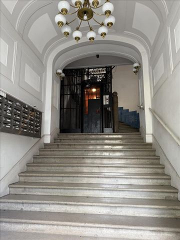 Kiadó jó állapotú lakás - Budapest I. kerület - Fotó 2