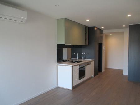 Location, Lifestyle. 2 Bedrooms, 1 bathroom & 1 Secure Car space - Photo 3