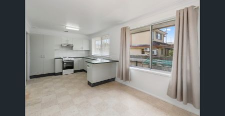 Quiet Cul-de-Sac Location - Photo 2