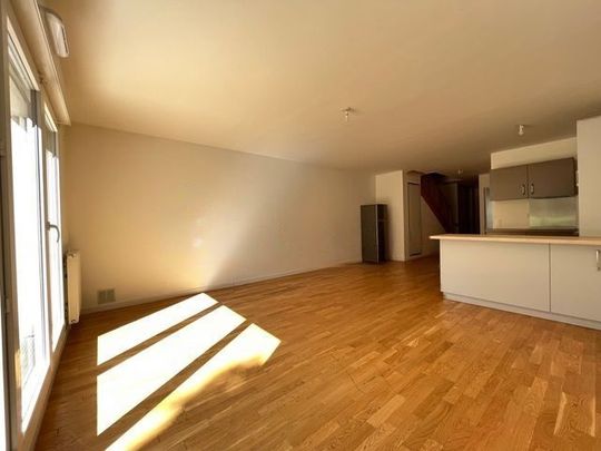 Location Maison 5 pièces 118m² ROSNY SOUS BOIS 93110 - Photo 1