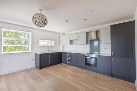 2 bedroom apartment to rent - Photo 2