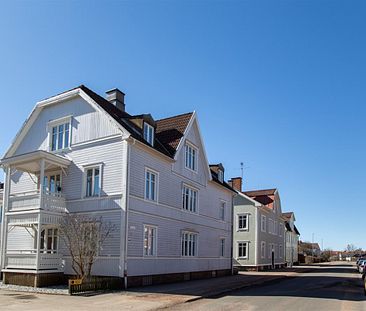 Skara, Västra Götaland - Photo 1