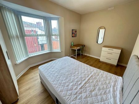 4 bedroom terraced house to rent - Photo 4