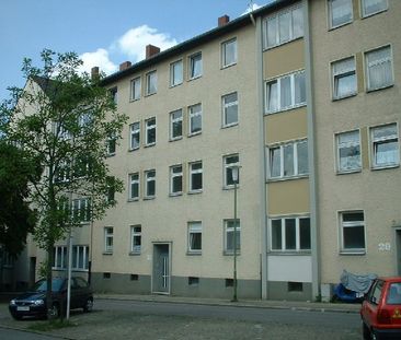 *Erstbezug nach Sanierung*Wohnküche*Tageslichtbad* - Photo 1