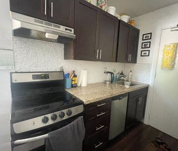 For Lease - 141 Admiral Road Unit# 202, Toronto, Ontario - Photo 3