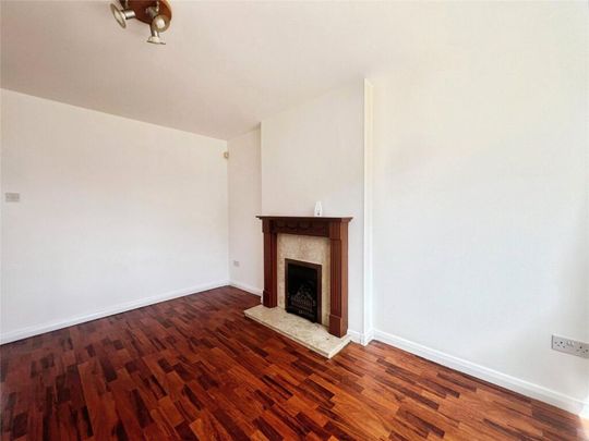 2 bedroom end of terrace house to rent - Photo 1