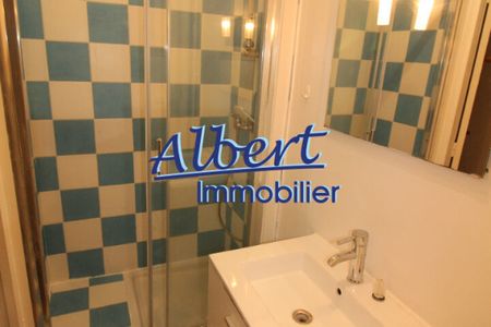 Appartement Toulon 3 pièce(s) 47.58 m2 - Photo 2