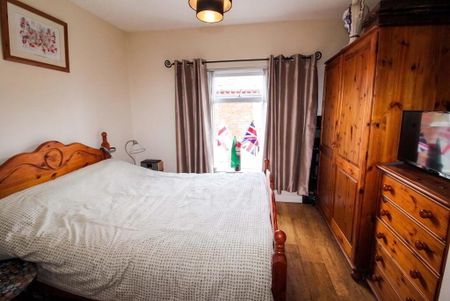 24 Acton Street, Belfast, BT13 3GU - Photo 3