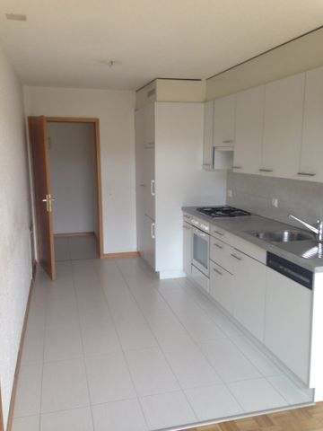 Appartement de 4.5 pièces au 3ème étage - Photo 2