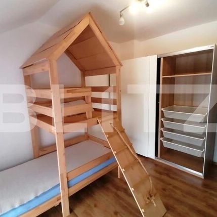 Apartament la casa, 5 camere, curte, pet friendly, parcare - Buna Ziua - Photo 1