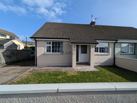 House to rent in Cork, Cobh, Ballyvoloon - Photo 3