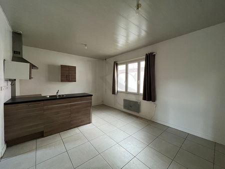Appartement F2 (30 m²) à louer à FLERS, - Photo 2