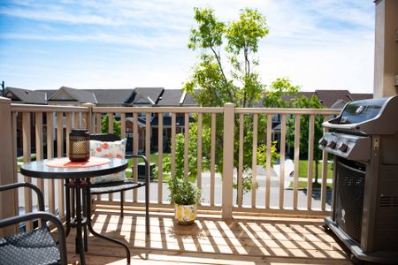 For Lease - 1159 Mcdowell Crescent, Milton, Ontario - Photo 3