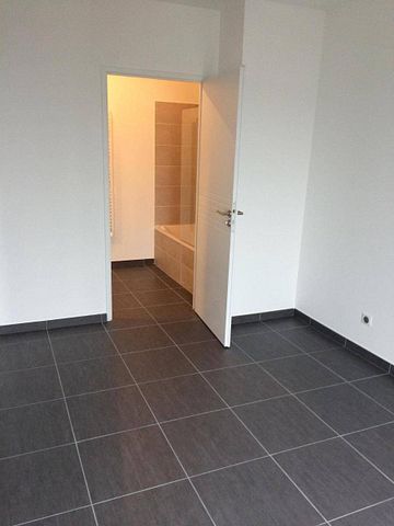 Location appartement récent 2 pièces 42.64 m² à Castelnau-le-Lez (34170) - Photo 2