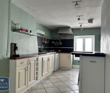 Location Appartement 3 pièces 79m² VILLEFRANCHE SUR SAONE 69400 - Photo 4