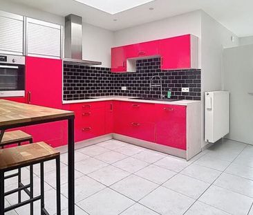 Woning te huur in Moeskroen voor € 850 met 3 slaapkamers - Photo 1