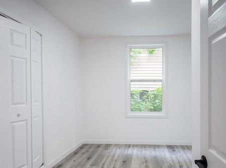 For Lease - 5 Mary Street Unit# 2, Huntsville, Ontario - Photo 4