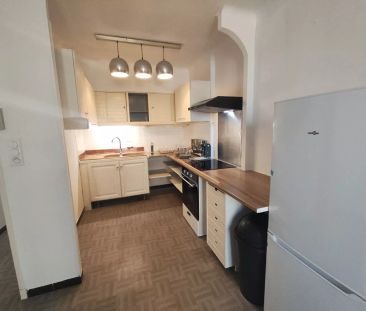 Appartement meublé Marignane 2 pièce(s) 49.05 m2 - Photo 3