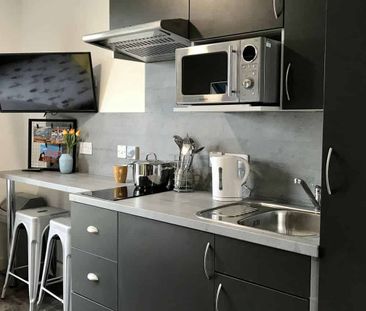 Standard Studio - Photo 6