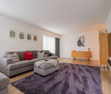 Burnside, 3 bedrooms - Photo 1