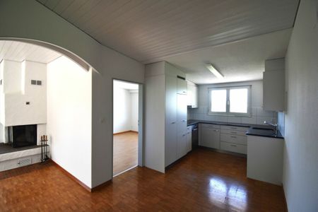 Grosszügige 4.5-Zimmer-Wohnung mit Cheminée in Busswil TG – Wohnen mit Charme und Komfort - Photo 5