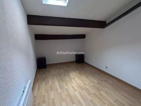 Location Appartement 4 pièces 68 m2 à Aubagne - Photo 3