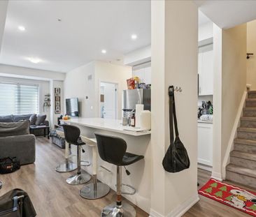 For Lease - 2635 William Jackson Drive Unit# 210, Pickering, Ontario - Photo 1