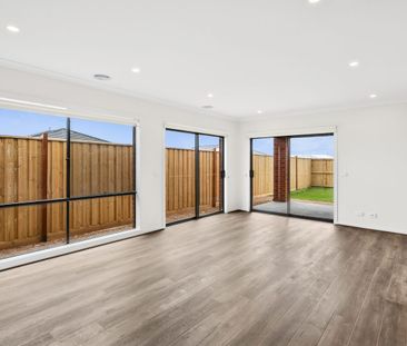 Brand New Family Abode, Ready to Move In - Photo 3