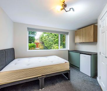 1 bedroom house of multiple occupation to rent - Photo 5