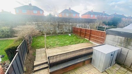 3 bedroom house to rent - Photo 3