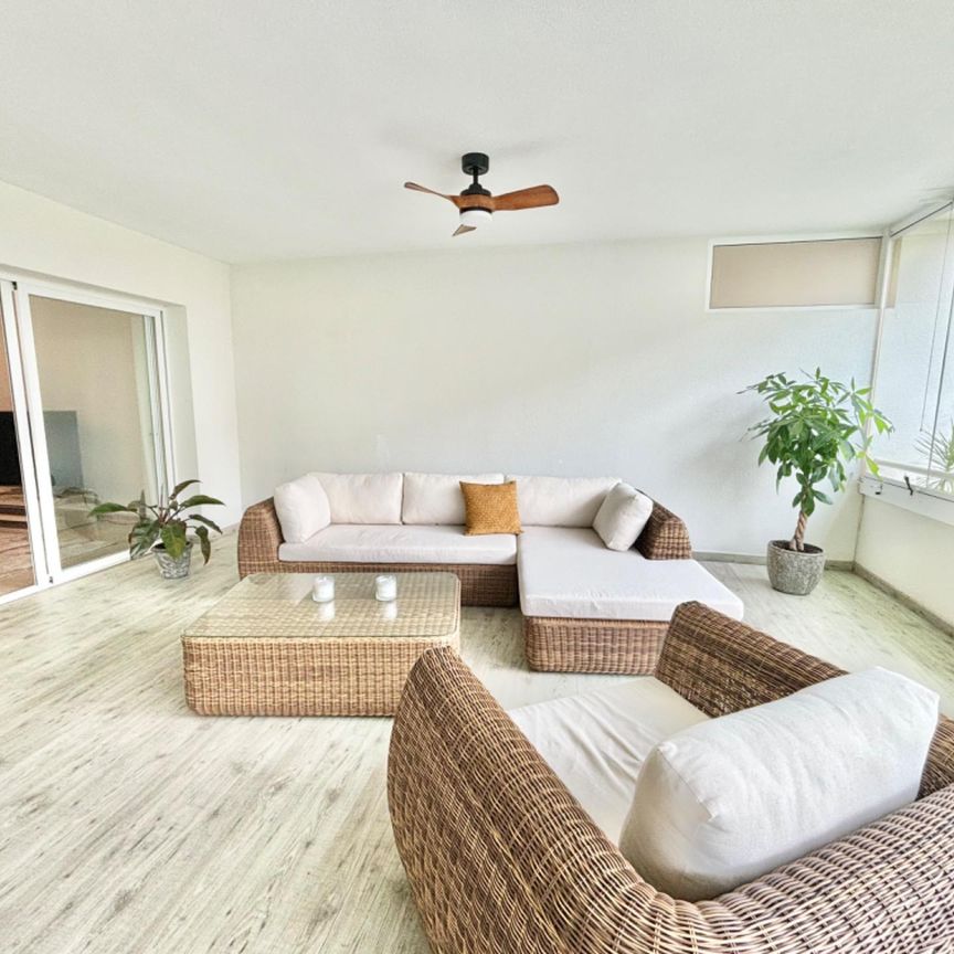 Apartamento planta baja en alquiler en Elviria, Marbella - Foto 1