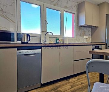 3 room luxury Apartment for rent in Alicante, Valencia - Photo 4