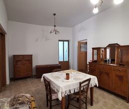 Μονοκατοικία για ενοικίαση - Αγία Βαρβάρα, - Φωτογραφία 4