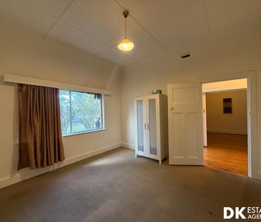 Charming 3 bedrooms home in Central Footscray - Photo 3