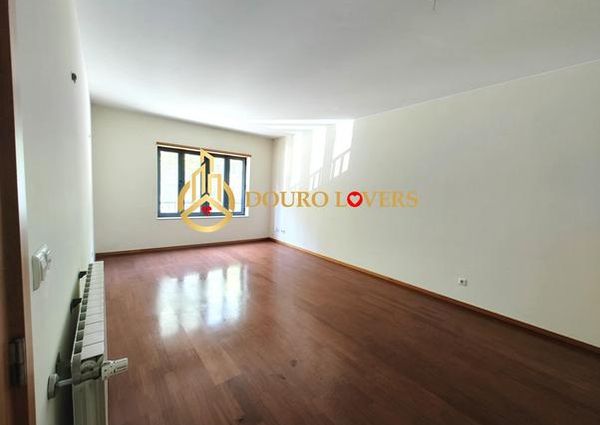 Apartamento T2 em Porto