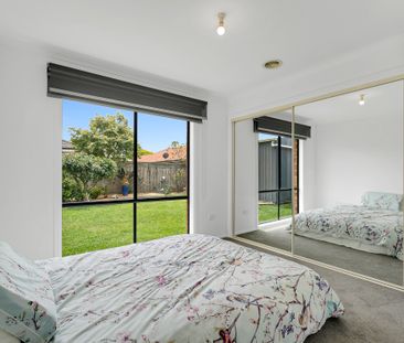 9 Watts Terrace, Pakenham VIC 3810 - House For Rent | Domain - Photo 4