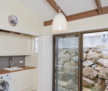 ELEVATED, QUIET POSITION - Photo 4