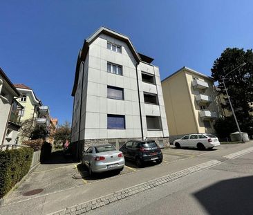 Nahe Kantonsspital - helle, hübsche Singelwohnung - Photo 1