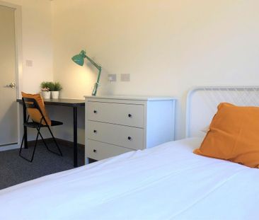 Studio to rent - Photo 5