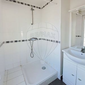 Location Appartement 2 pièces 37m² STE LUCE SUR LOIRE 44980 - Photo 2