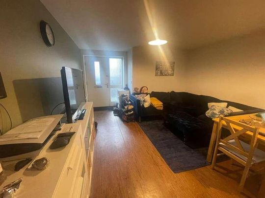 Chadwick Road, Langley, SL3 - Photo 1