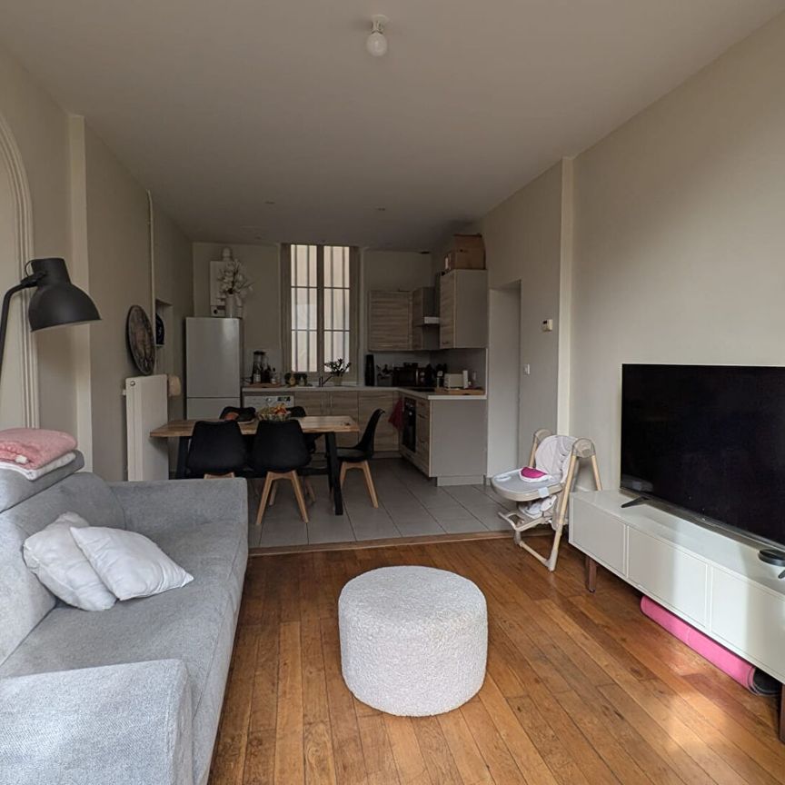 Location Appartement 4 pièces 66m² - Photo 1