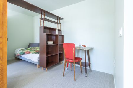 Studio meublé et équipé – Prêt à vivre – Cœur de Tours - Photo 2