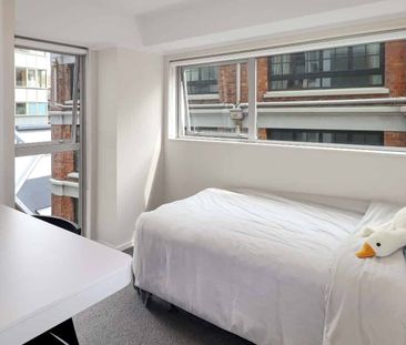 Apartment Living - Photo 3