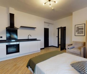 Studio to rent - Photo 2