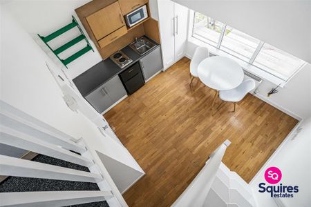 Studio to rent - Photo 3