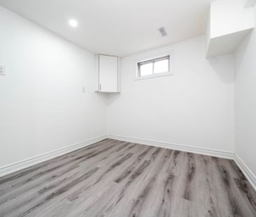 For Lease - 7440 Goreway Drive Unit# 28, Mississauga, Ontario - Photo 3