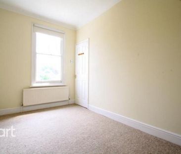 3 bedroom detached house to rent - Photo 2
