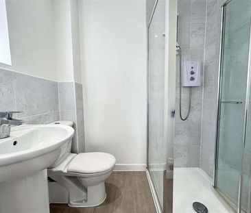 Taylor Close, Harlow, CM20 - Photo 6